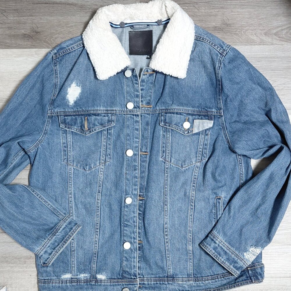 BLANKNYC Fleece-Collar Denim Trucker Jacket